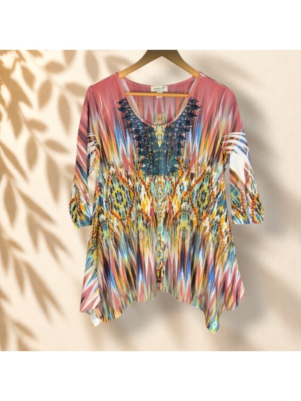 One World Blouse Women M Medium Pink Geometric 3/4 Sleeve Round Neck Casual